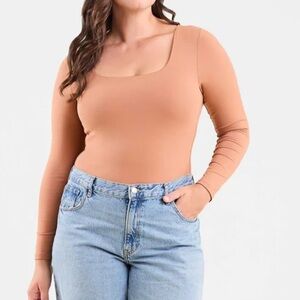Nuuds Clay Square Neck Long Sleeve Bodysuit M Shapewear